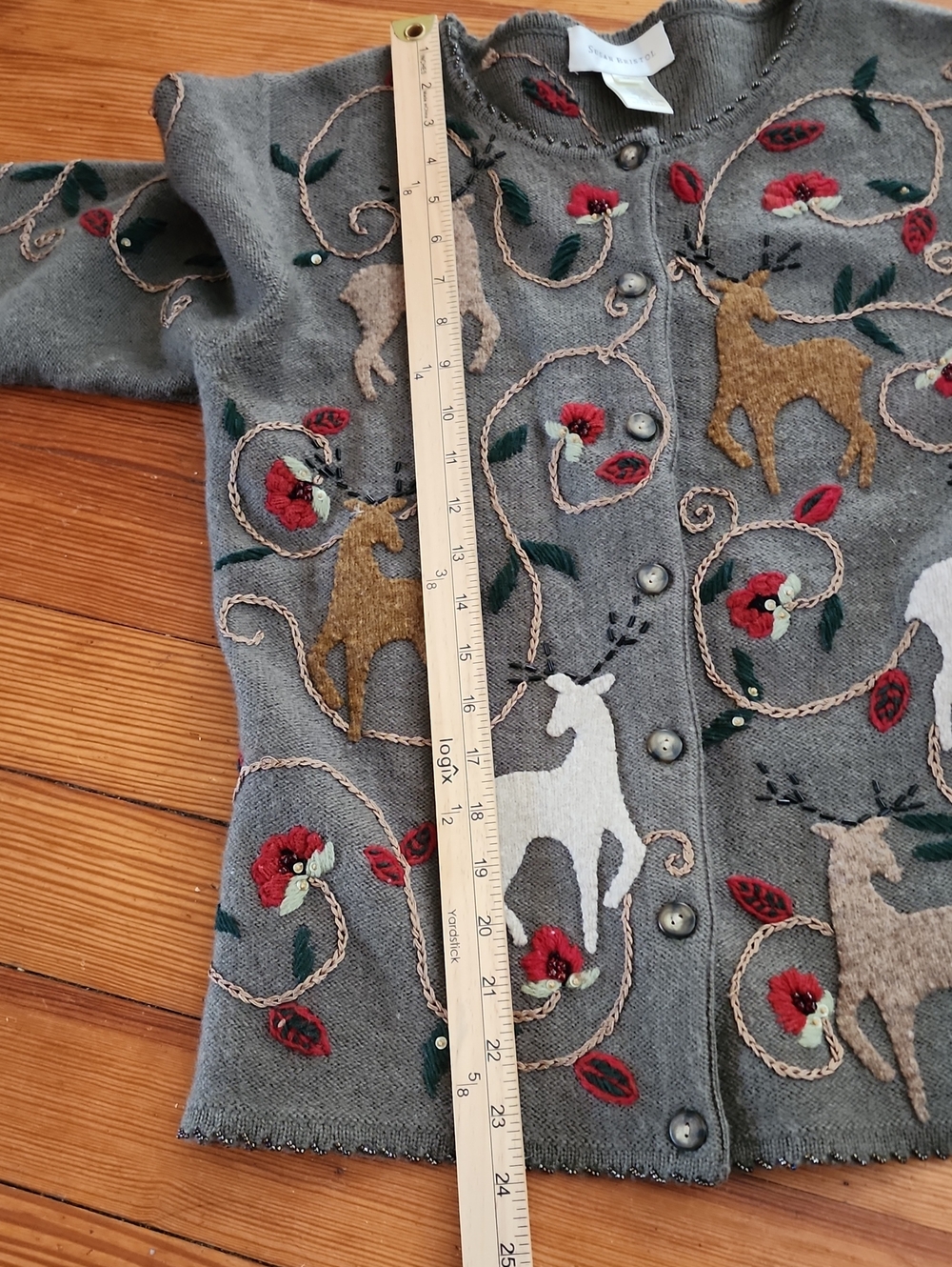 Susan Bristol Green Cardigan with Embroidered Deer and Floral Accents Medium - Picture 10 of 12